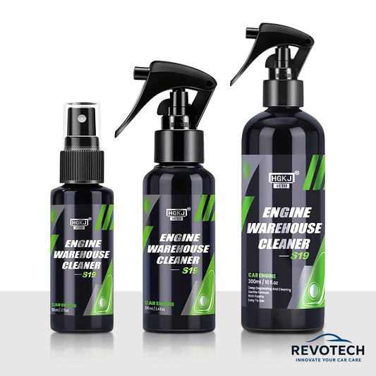 Engine cleaner - degreaser &amp; shine protection for the engine compartment